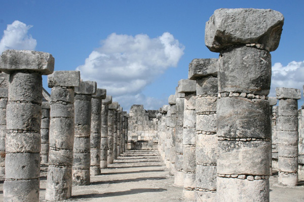 CHICHEN ITZA, YUCATAN, MEXICO - 2