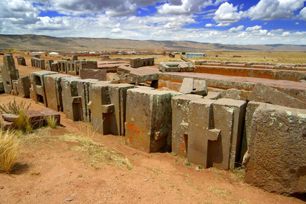 PUMA PUNKU, BOLIVIA - 1
